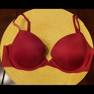 VS Red 32D